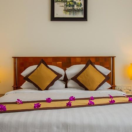 Glorious Hotel Kampong Thom Exterior photo
