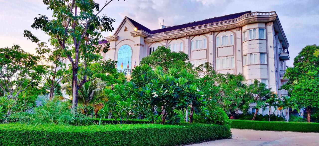 Glorious Hotel Kampong Thom Exterior photo