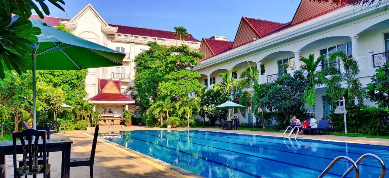 Glorious Hotel Kampong Thom Exterior photo