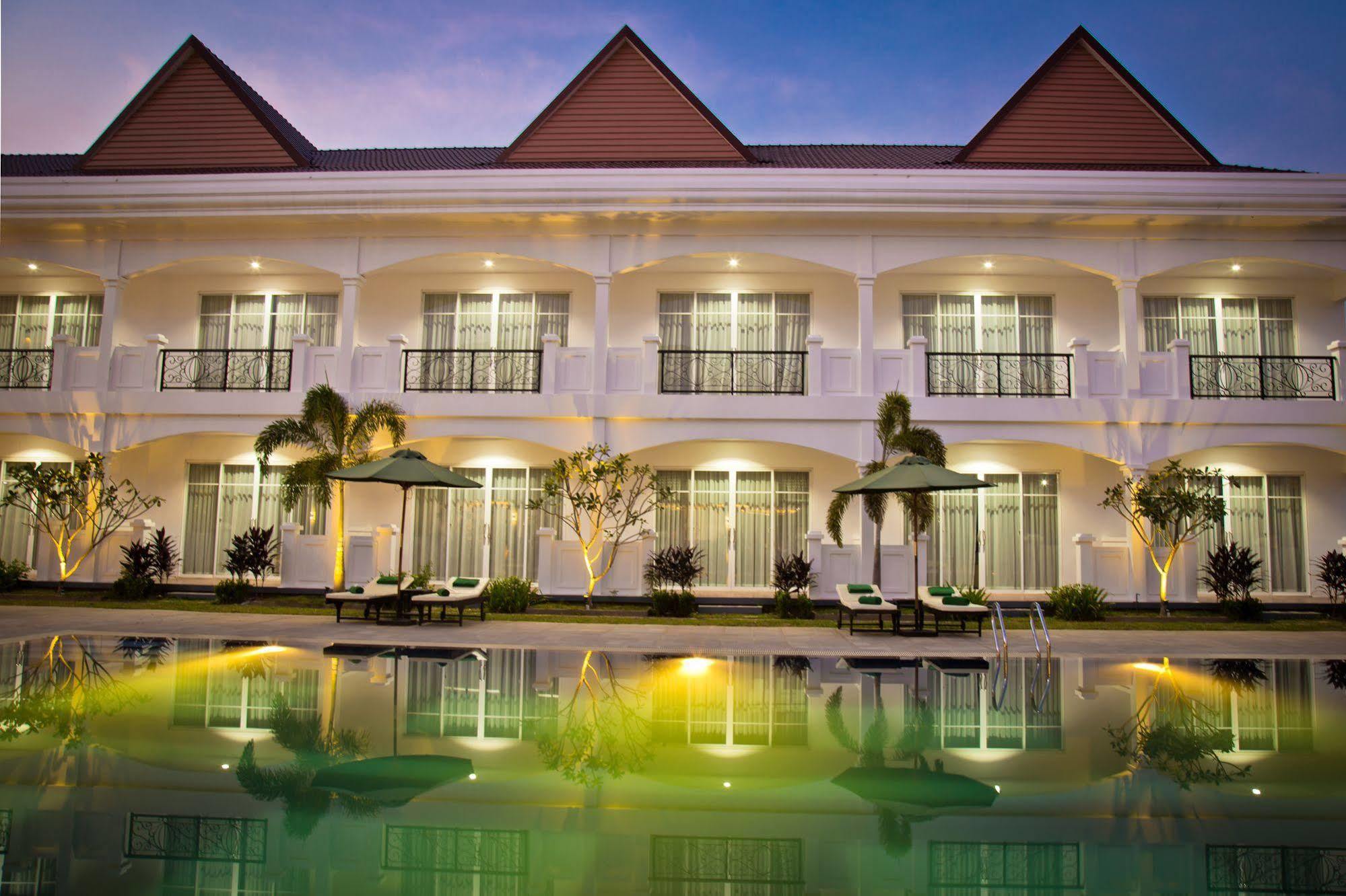 Glorious Hotel Kampong Thom Exterior photo